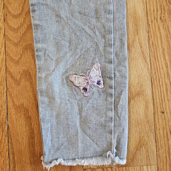 Q2 Unique Denim Jean's, Grey size M - Picture 3 of 6